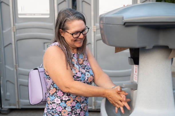Portable Toilet Options We Offer in Hollins, VA